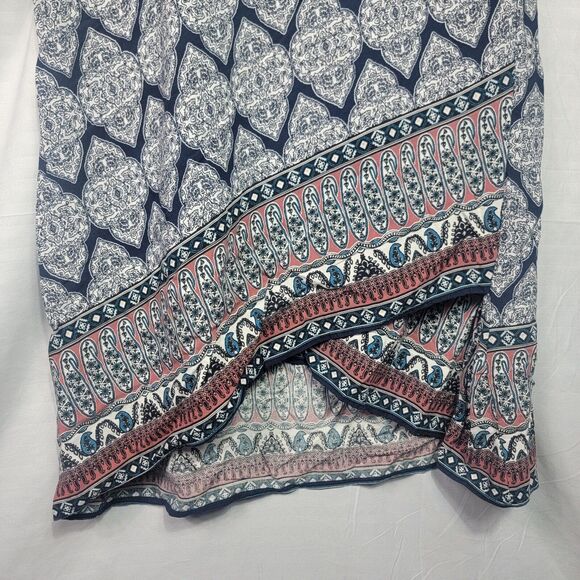 Francesca’s Women’s Alya Bell Sleeve Mixed Print Dress Tie Neck Cutout Hem L - Picture 3 of 10